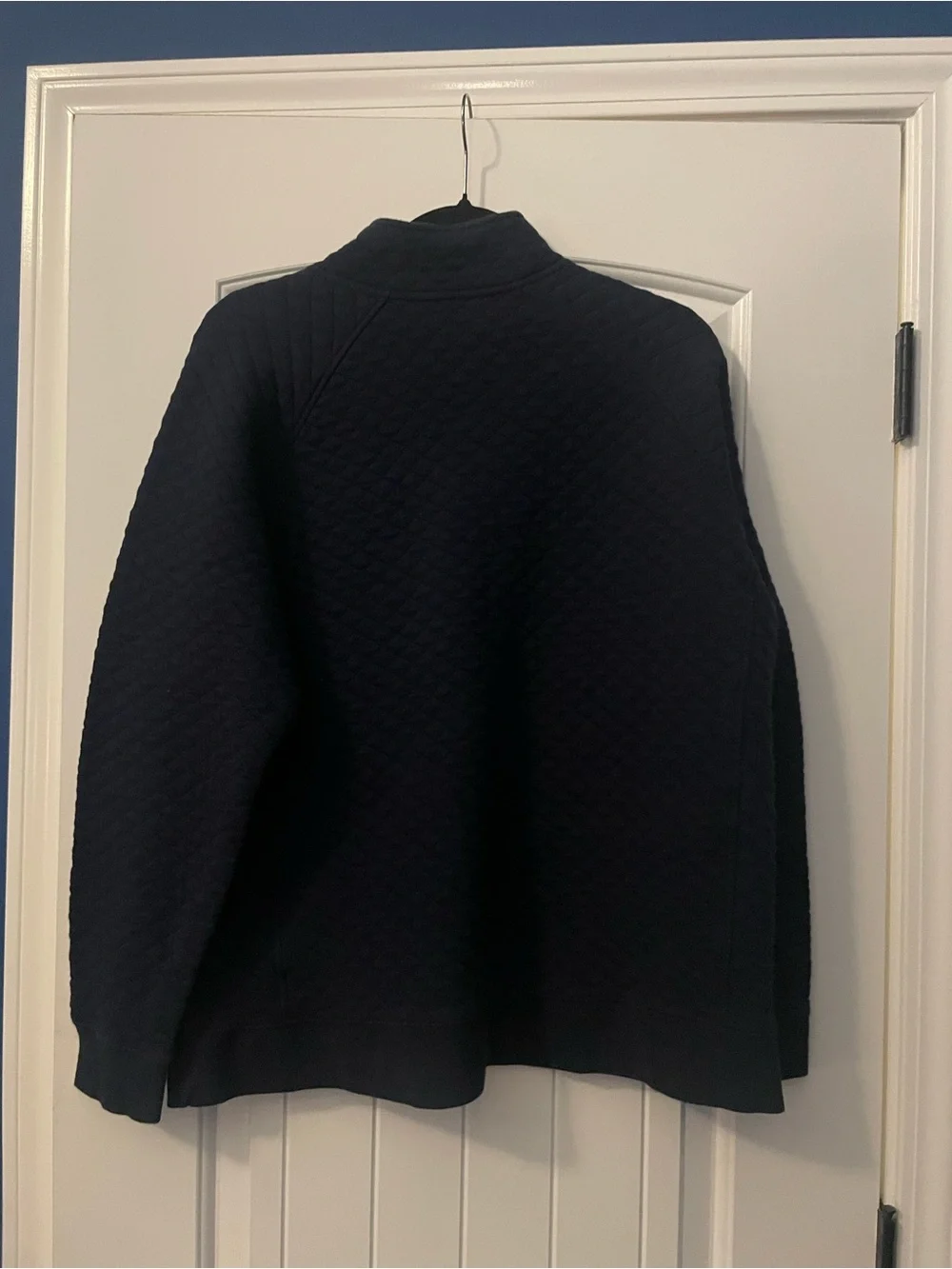 Eddie Bauer Quilted Navy Crewneck Pullover with Button Placket
